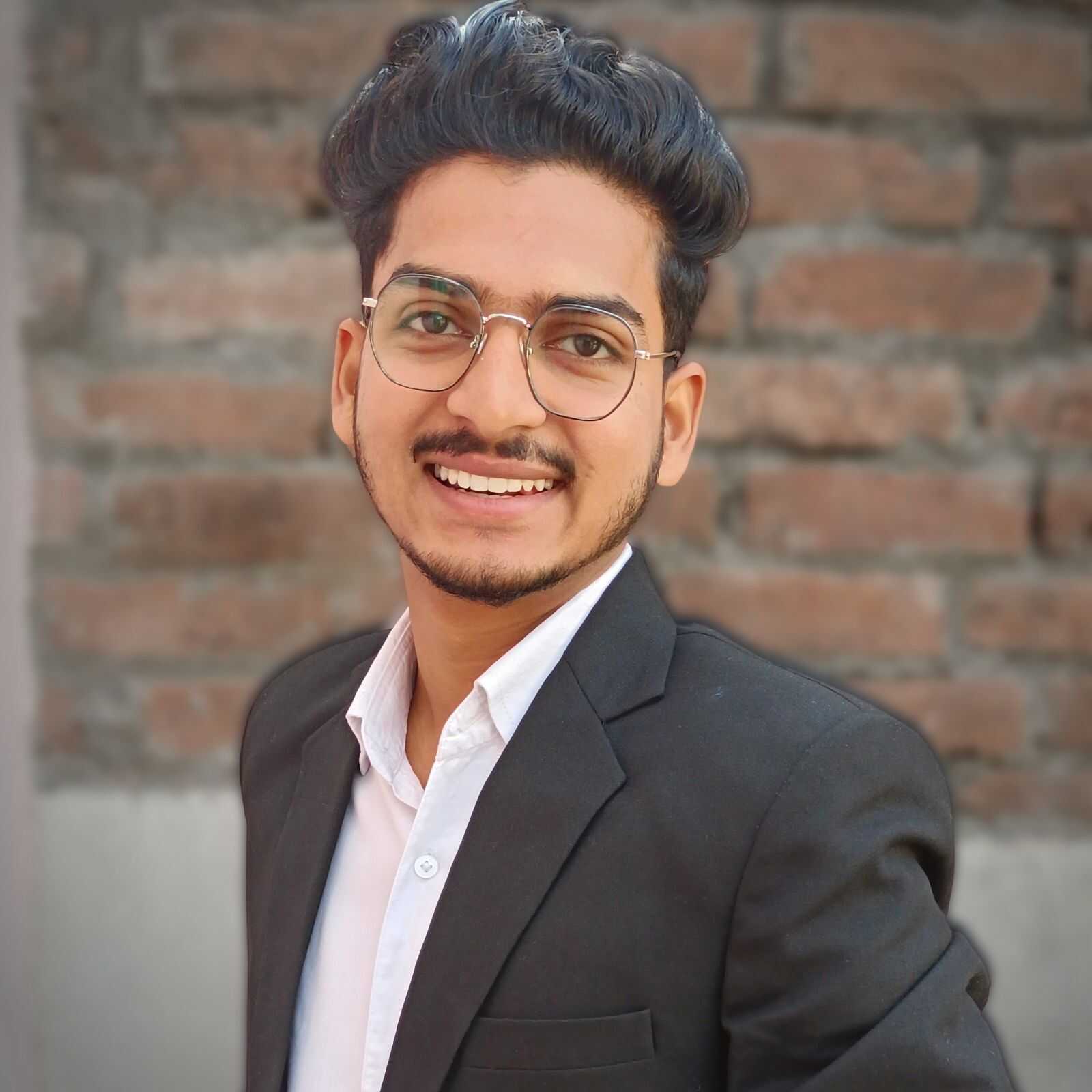 Zishan pathan profile picture